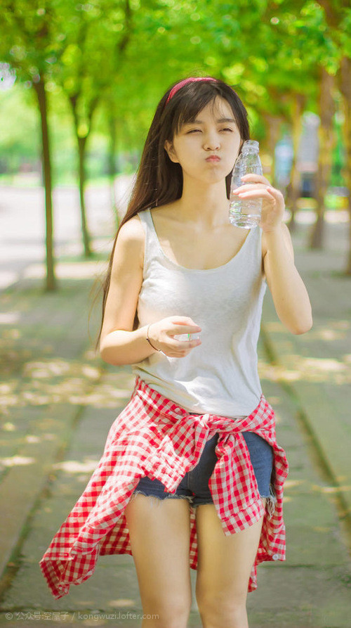 开云kaiyun-胡贝特·科斯用实力回应所有质疑，fil胡安贝内特喊话年底有望突破750美金视频